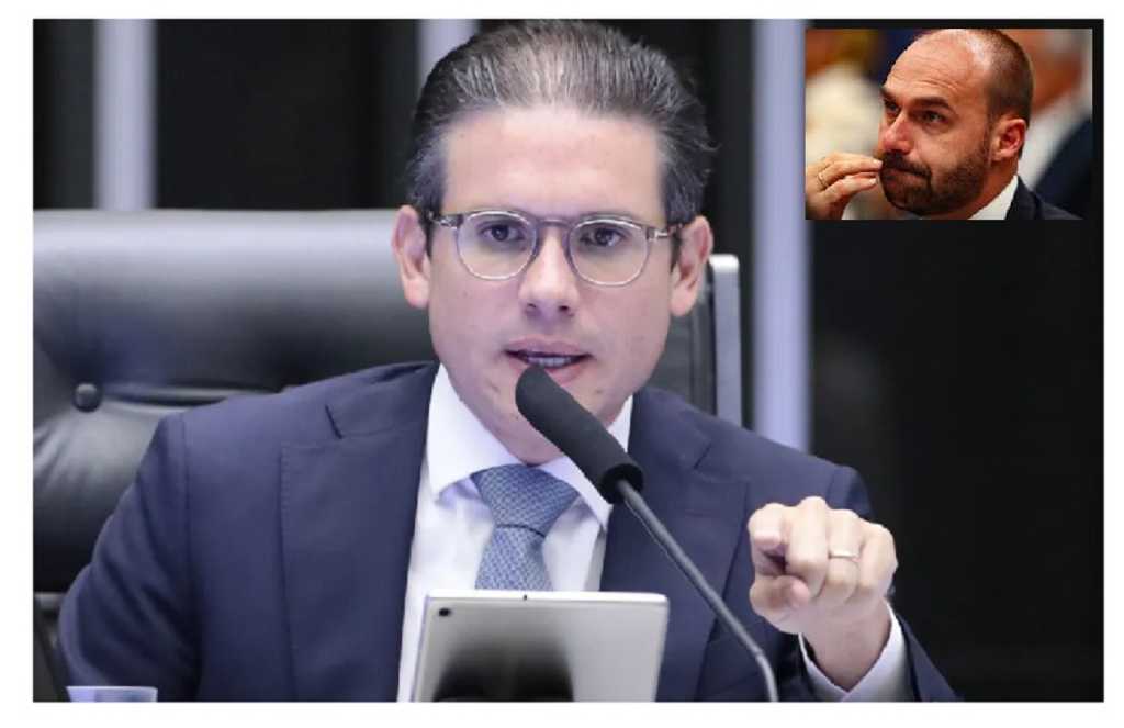 Hijo de Bolsonaro a punto de perder mandato como diputado en Brasil
