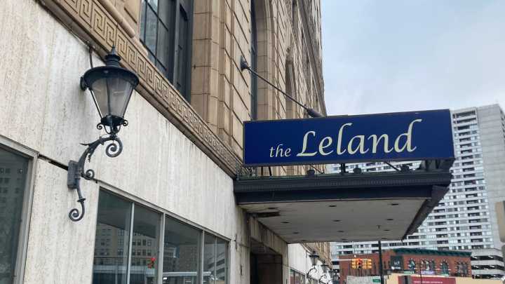 Fire marshal orders evacuation of Leland House in Detroit