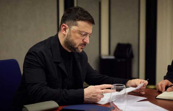 Zelenski reiteró su predisposición al diálogo para un alto el fuego