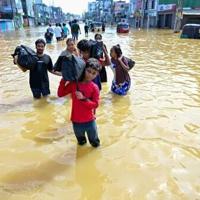 Rapid floods shock Sri Lanka's survivors