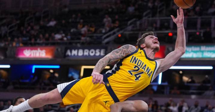 Mitchell scores 43 to lead Cavaliers to win over Pacers