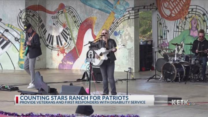 Counting Stars Ranch holds concert for veterans in Longview