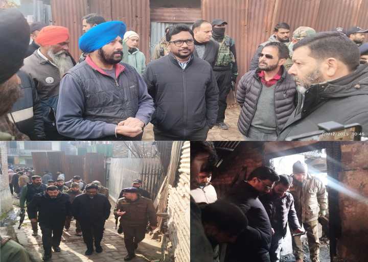 *DC Kupwara visits Malik Mohallah,conveys condolences and reviews relief measures*