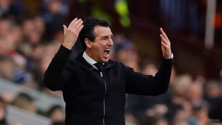 Aston Villa on a roll but Emery plays down title talk