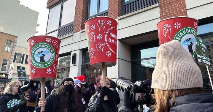 Starbucks to pay $35M to NYC workers in settlement as ongoing strike draws pols to picket line