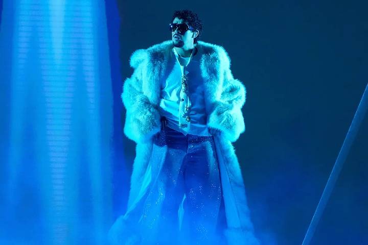 Bad Bunny se corona de nuevo como el artista más escuchado en el mundo en Spotify en 2025