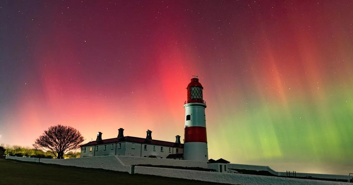 Northern Lights in UK tonight 'likely' as rare red aurora alert issued
