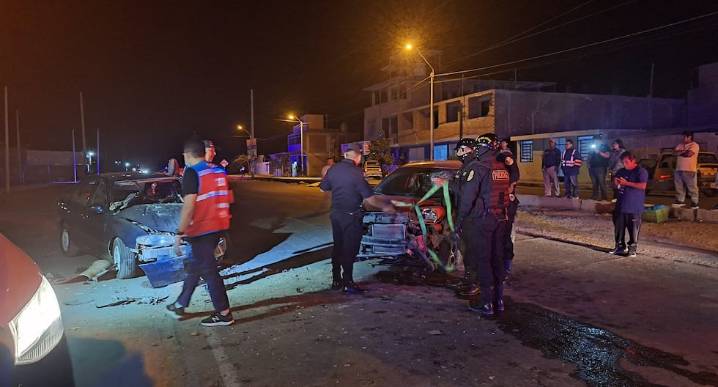 Ica: vehículos quedan destrozados tras brutal choque por La Tinguiña