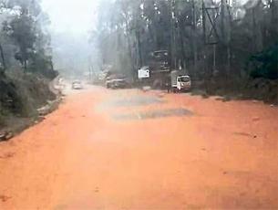 Dakshina Kannada–Udupi: Heavy rain with thunder and lightning disrupts normal life