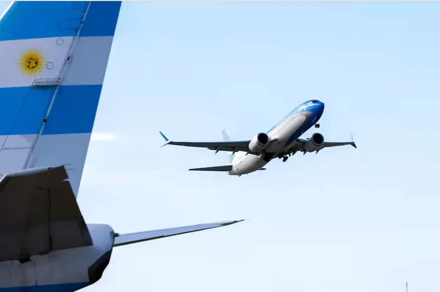 Sigue el conflicto de los Controladores Aéreos y podría haber paro a días de Navidad