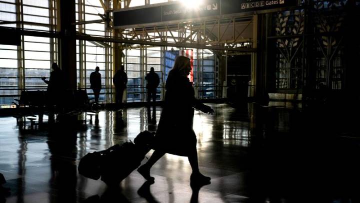 US plan would require some visitors to provide social media information from last 5 years