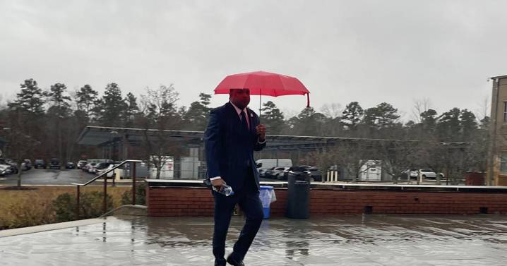 Jury selection resumes Wednesday in Atlantic City mayor's abuse trial