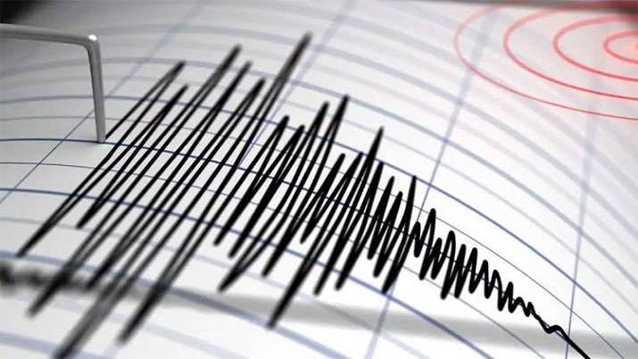 Magnitude 7.6 quake triggers tsunami on Japan’s northern coast