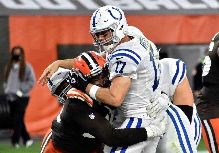 Philip Rivers signs with Colts practice squad, becoming NFL's oldest player