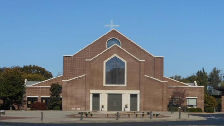 Kentucky priest 'in limbo' as immigrant visa expires