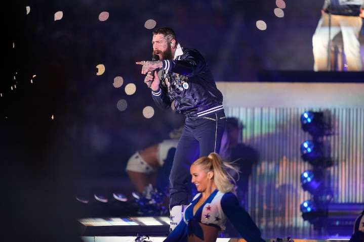 Post Malone suffers onstage fall during concert