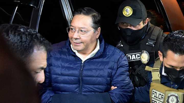 Bolivia: Dictan cinco meses de prisión preventiva contra el expresidente Luis Arce