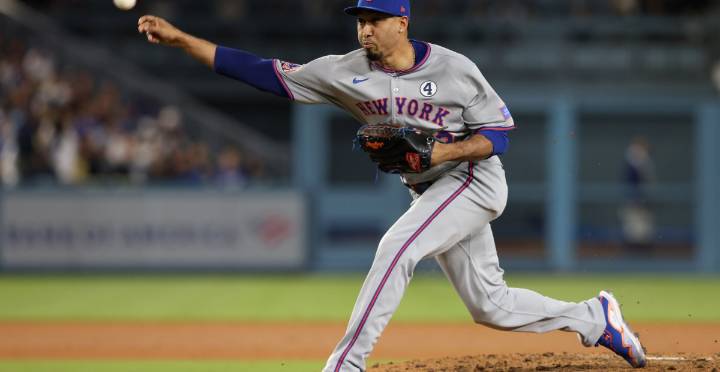 Edwin Díaz signs with Dodgers, per reports