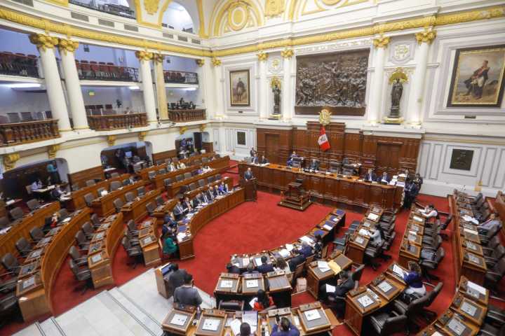 Congreso autoriza viaje del presidente José Jerí a Ecuador