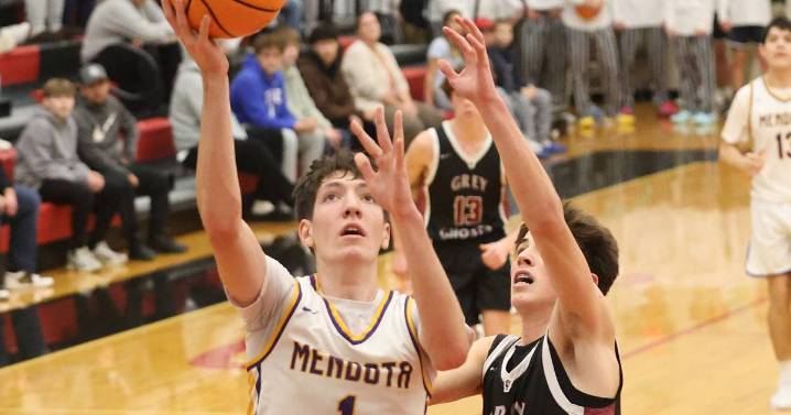 Photos: Mendota defeats IVC in boys basketball, advances to the Colmone Classic championship