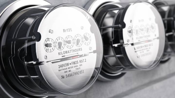 Cleveland Mayor Justin Bibb announces 30-day moratorium extension on utility disconnections