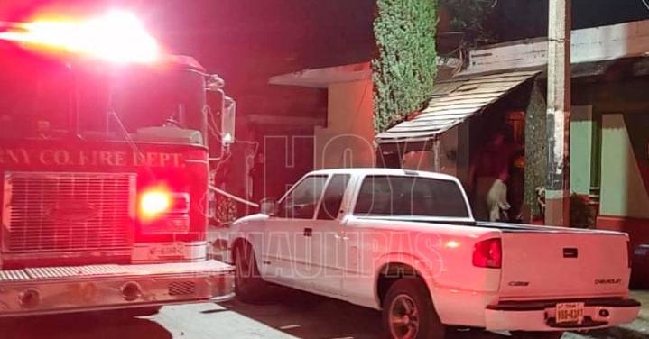 Bomberos controlan incendio de una vivienda en Victoria; no hubo lesionados