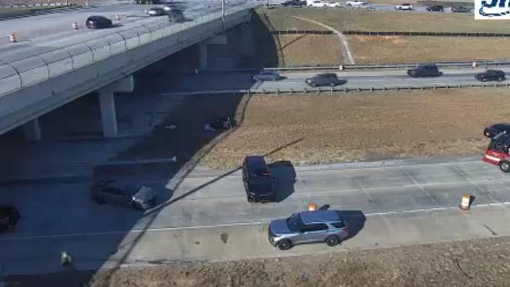 Deadly multi-vehicle crash shuts down Highway 316 in Gwinnett County