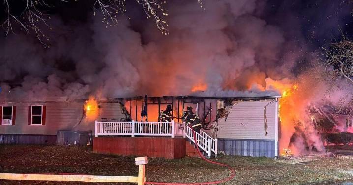 A pair of Sunday structure fires