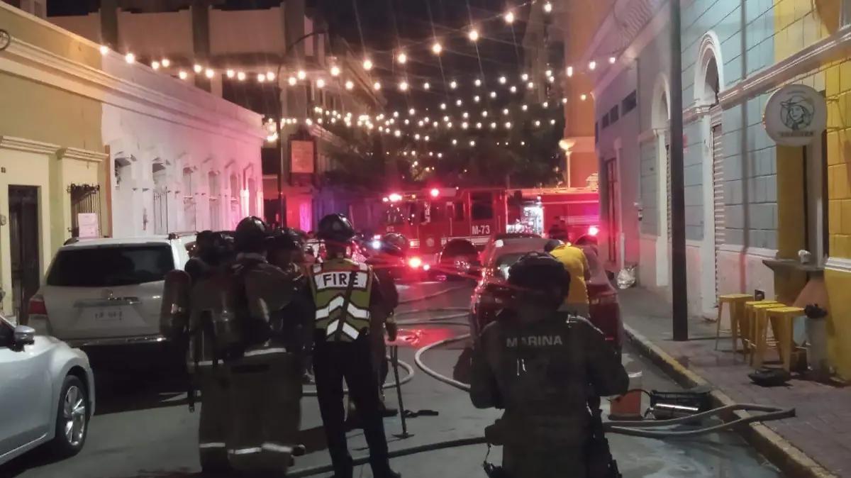 Explosión en taquería del Centro de Mazatlán deja dos personas heridas