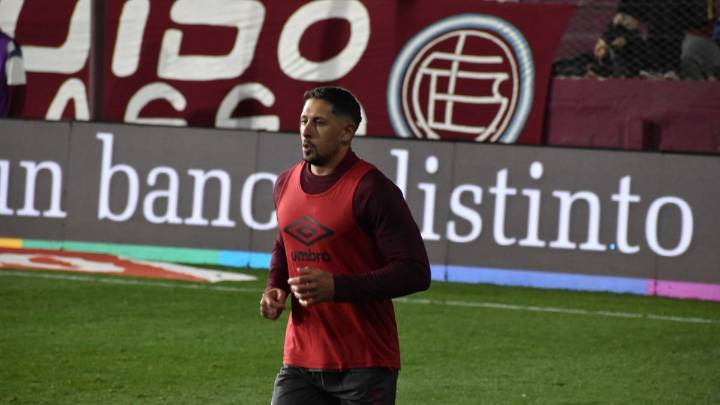 Vuelve a Newell's un lateral que estaba a préstamo y salió campeón de la Copa Sudamericana