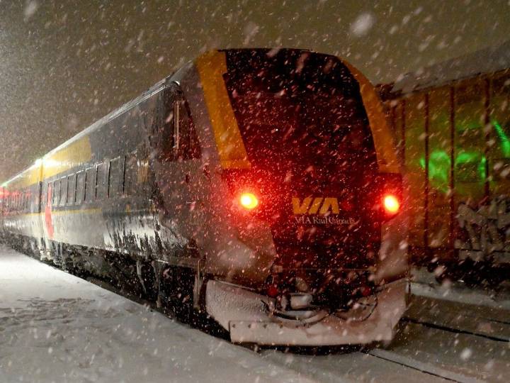 Via Rail passengers stuck in Brockville for 12 hours overnight