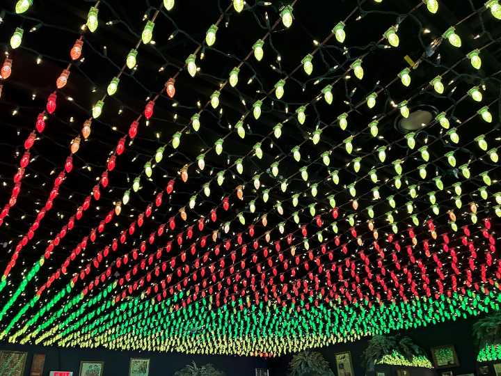 Castle Noel opens Starlight Room restaurant in Medina with 10,000