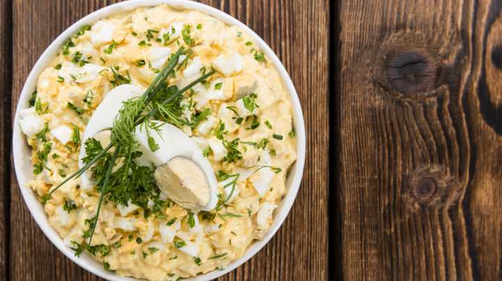 Wake The Flavor Of Egg Salad Up With This Tangy Extra Step