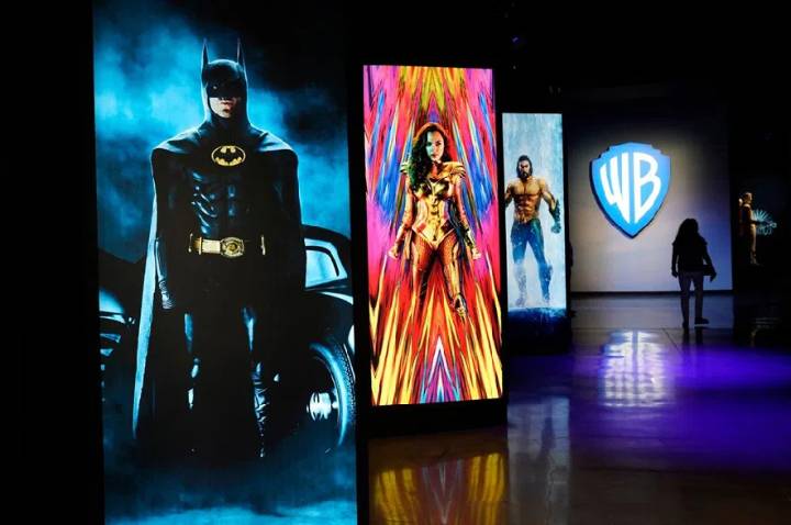 Netflix to acquire Warner Bros. studio and streaming business for $72 billion