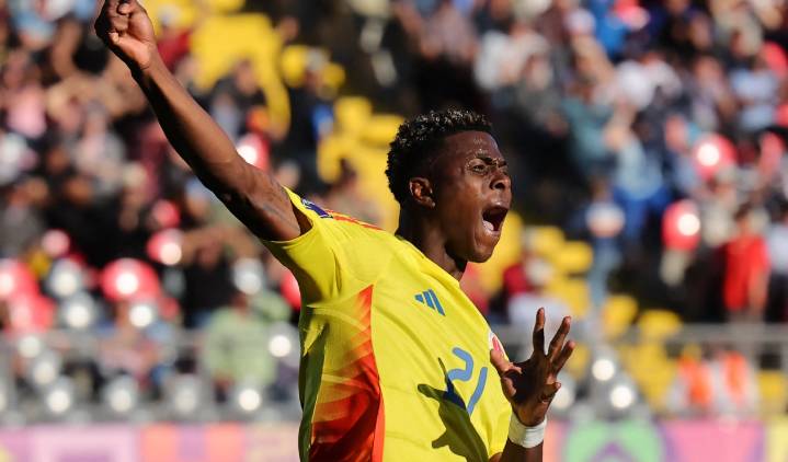 [Oficial] Néiser Villarreal fue anunciado en su nuevo equipo