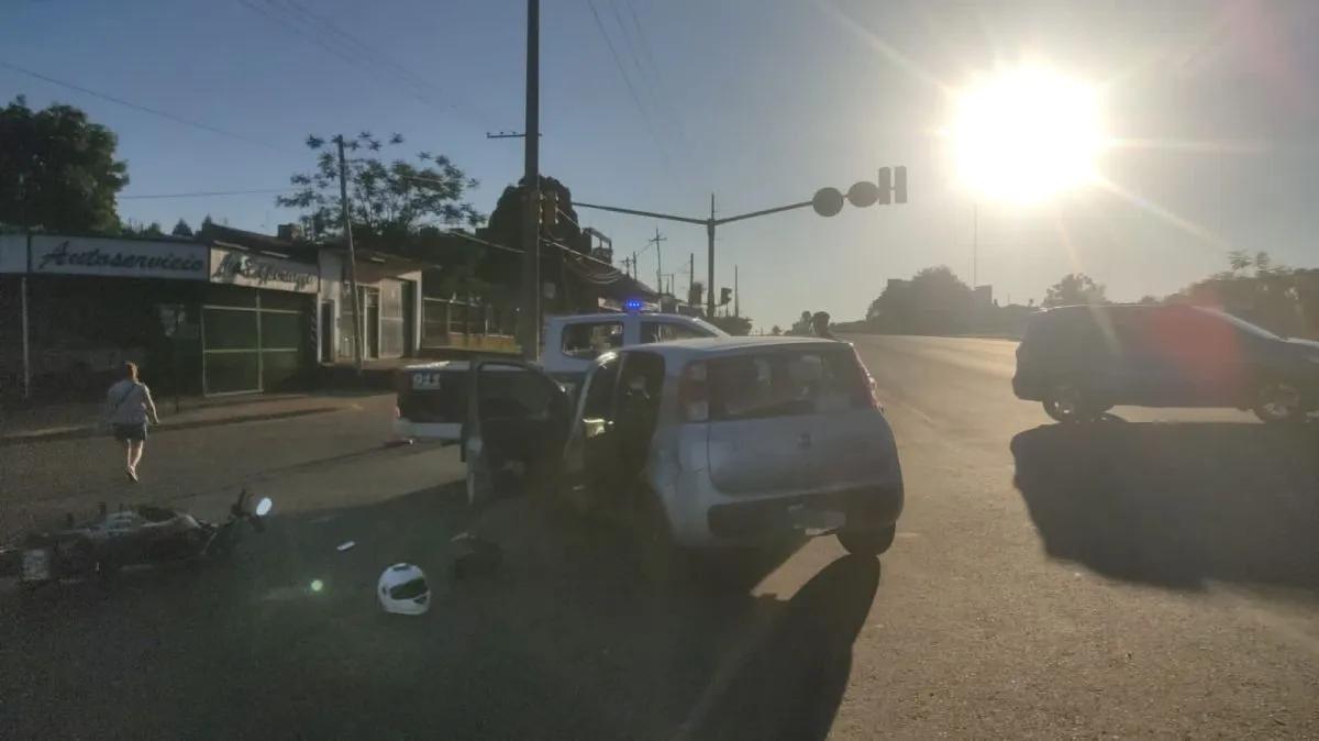 Colisión sobre avenida Quaranta dejó dos heridos