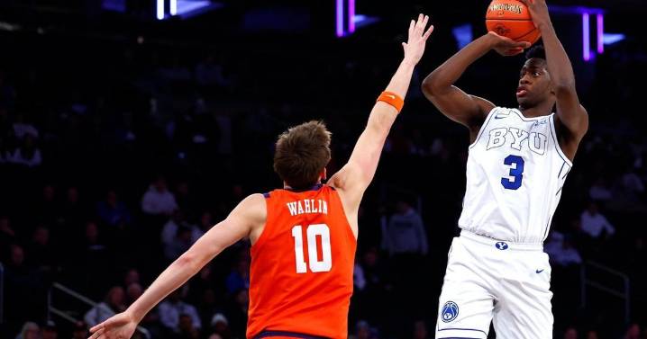 Wright hits winning 3 at buzzer and Dybantsa scores 28 as No. 10 BYU rallies past Clemson 67