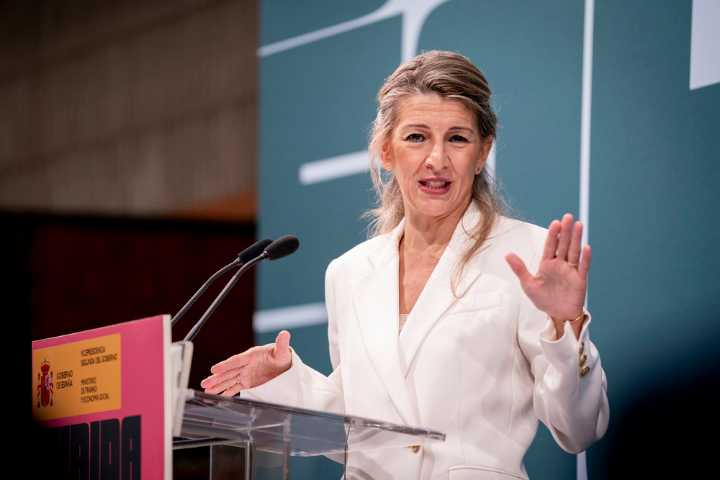 Díaz exige a Sánchez un "cambio profundo" en el Gobierno