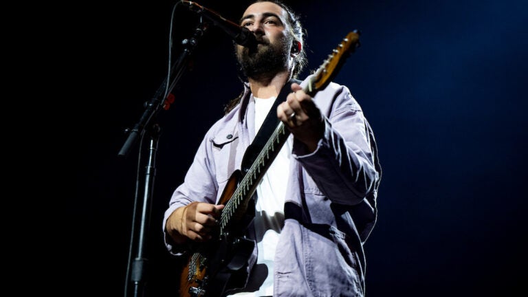 Noah Kahan promises you won’t have to wait ‘Forever’ for his new album