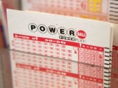 El Powerball acumula un 'jackpot' de 1.000 millones de dólares: cuándo es el próximo sorteo y cuáles son las probabilidades de ganarlo