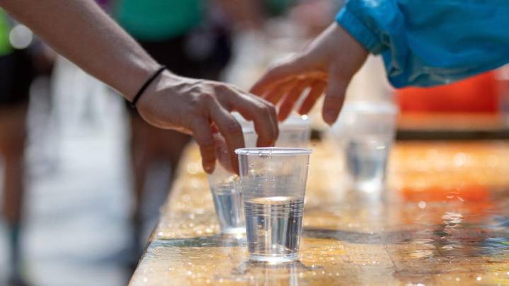 Cheer, pour, repeat: San Antonio Marathon volunteers needed at Brackenridge Park