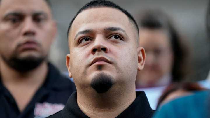 Una jueza de EE.UU. ordena liberar al salvadoreño Kilmar Abrego de la custodia del ICE