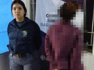 Una mujer pidió un Uber y cuando terminó el viaje asaltó al chofer a punta de pistola