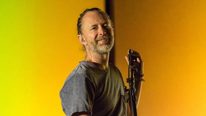 Radiohead Postpone Tour Dates After Thom Yorke Diagnosed with "Extreme Throat Infection"