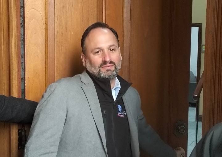 «No hay que adelantarse a la polémica»: de la Peña sobre Ernestina Godoy