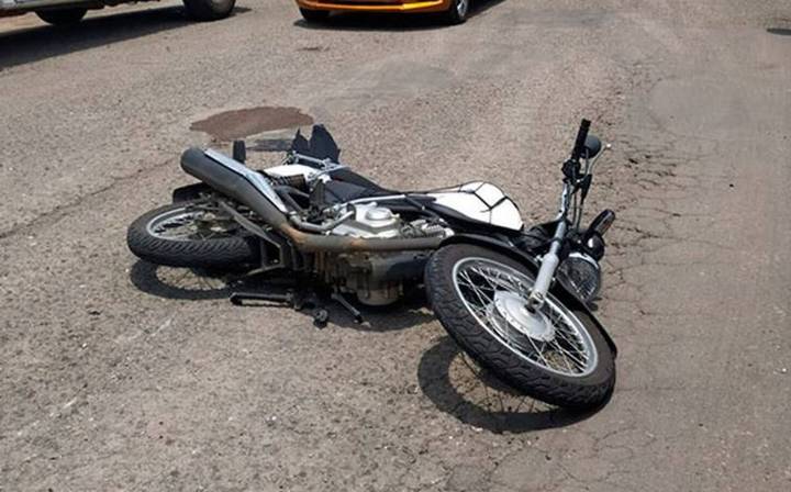 Se accidenta motociclista