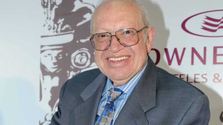 Despiden a Eduardo Manzano, "El Polivoz", la comedia está de luto