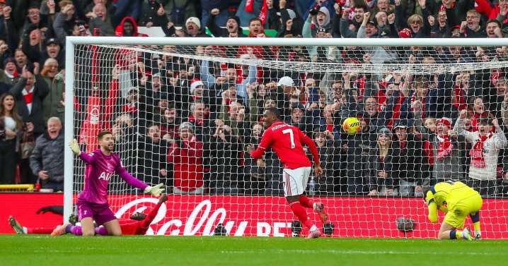 Nottingham Forest sent 'absolutely beautiful' verdict as Tottenham Hotspur pressure mounts