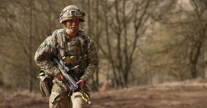 UK conscription rules explained as WW3 fears grow over escalation in Ukraine