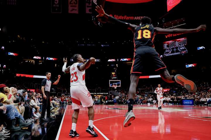 La NBA resbala con el brillo de sus pistas